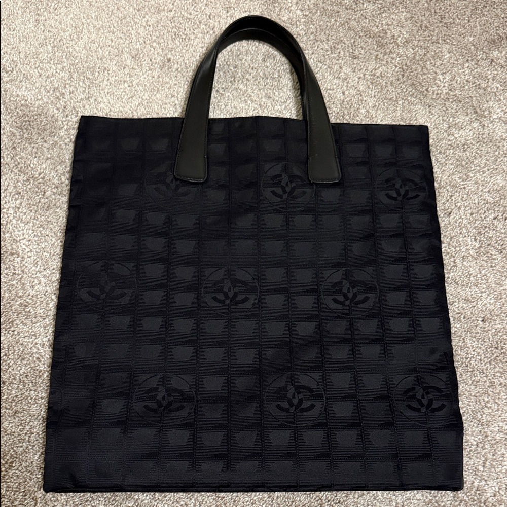 CHANEL authentic Black Tote Bag with Embossed Pattern